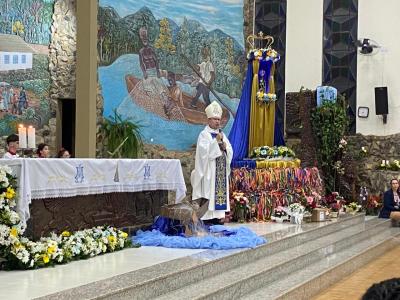Dom Amilton celebra o 5º dia da Novena de Nossa Senhora Aparecida em Laranjeiras do Sul